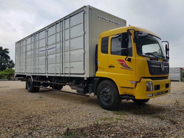 Nhận vận chuyển hàng hóa với xe 8T thùng kín Nhận vận chuyển hàng hóa với xe 8T thùng kín